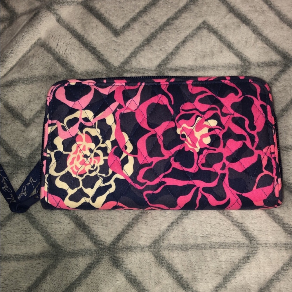 Vera Bradley Accordion Wallet